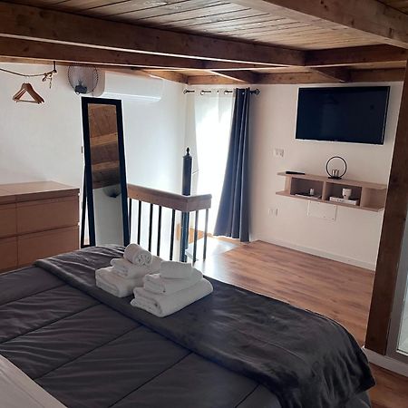 Davis Home Brindisi Ngoại thất bức ảnh
